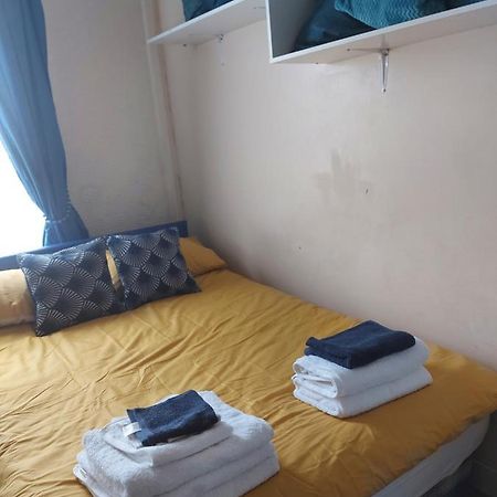 Sandyrise Holiday Lets Appartement Scarborough Buitenkant foto