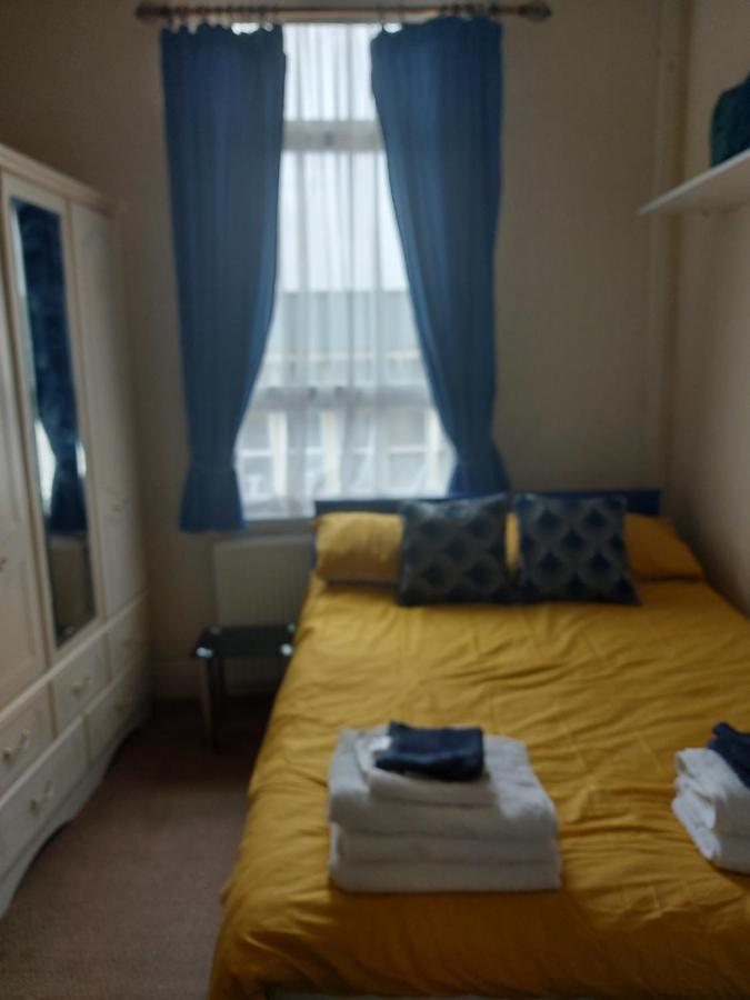 Sandyrise Holiday Lets Appartement Scarborough Buitenkant foto