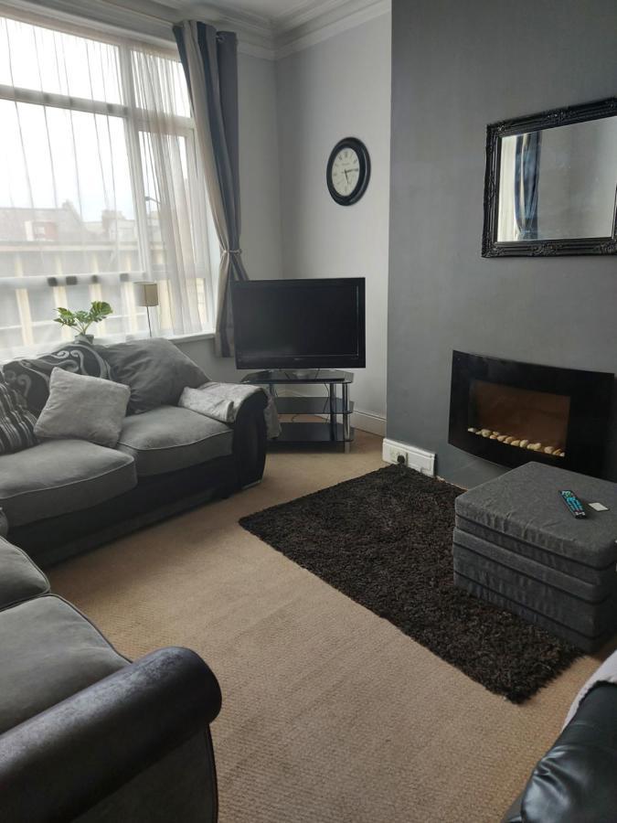 Sandyrise Holiday Lets Appartement Scarborough Buitenkant foto