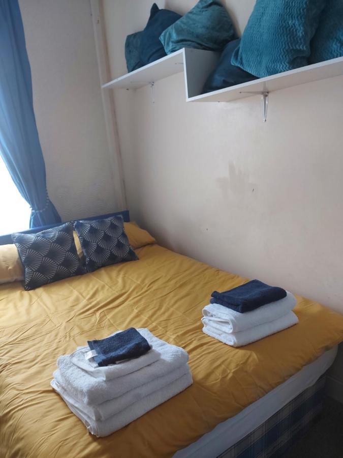 Sandyrise Holiday Lets Appartement Scarborough Buitenkant foto